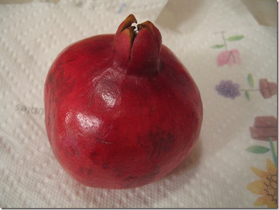How To Prepare/Eat a Pomegranate
